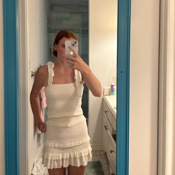 Dear Hannah White Dress - Picture 1 of 2